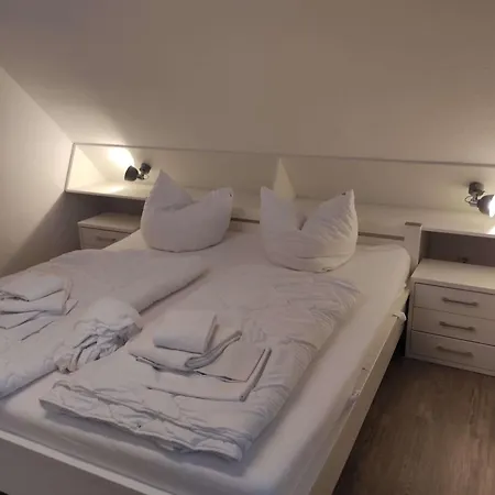 Апартаменты Ferienwohnung Julius 8 *